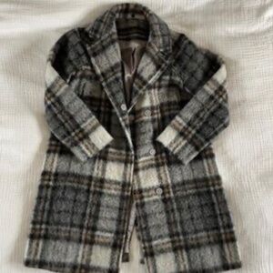 EUC- COS Plaid Wool Coat, size 6